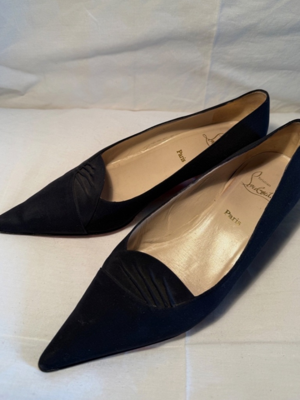 Vintage Christian Louboutin Black Leather Pointed Toe Kitten Heels - Picture 2 of 6